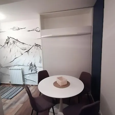 Polaris Lux Studio Apartman Apartment *